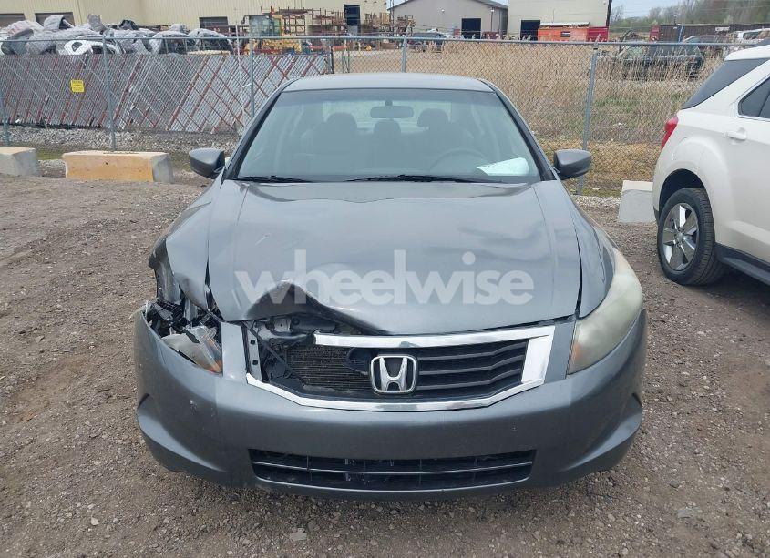 Photo 12 of 2010 Honda Accord 2.4 LX (VIN 1HGCP2E33AA082116)