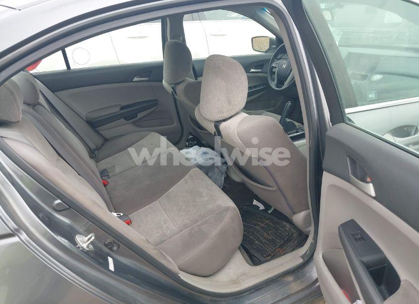 Photo 8 of 2010 Honda Accord 2.4 LX (VIN 1HGCP2E33AA082116)