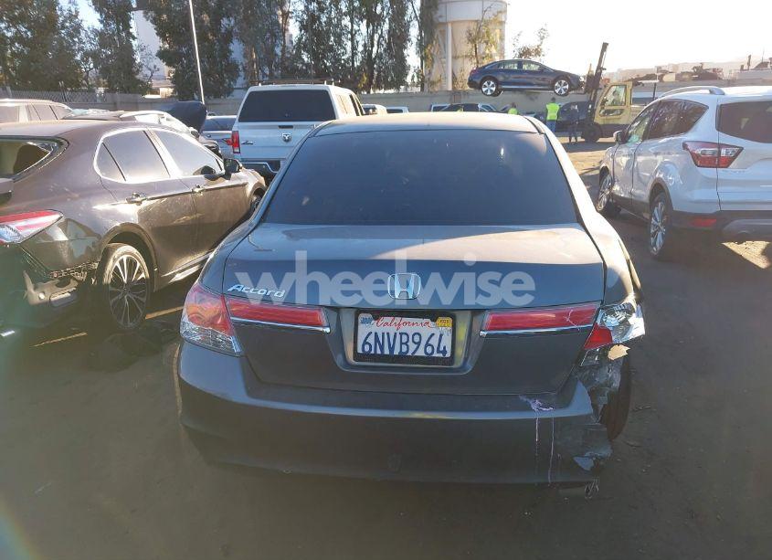 Photo 17 of 2011 Honda Accord 2.4 LX (VIN 1HGCP2E33BA066256)