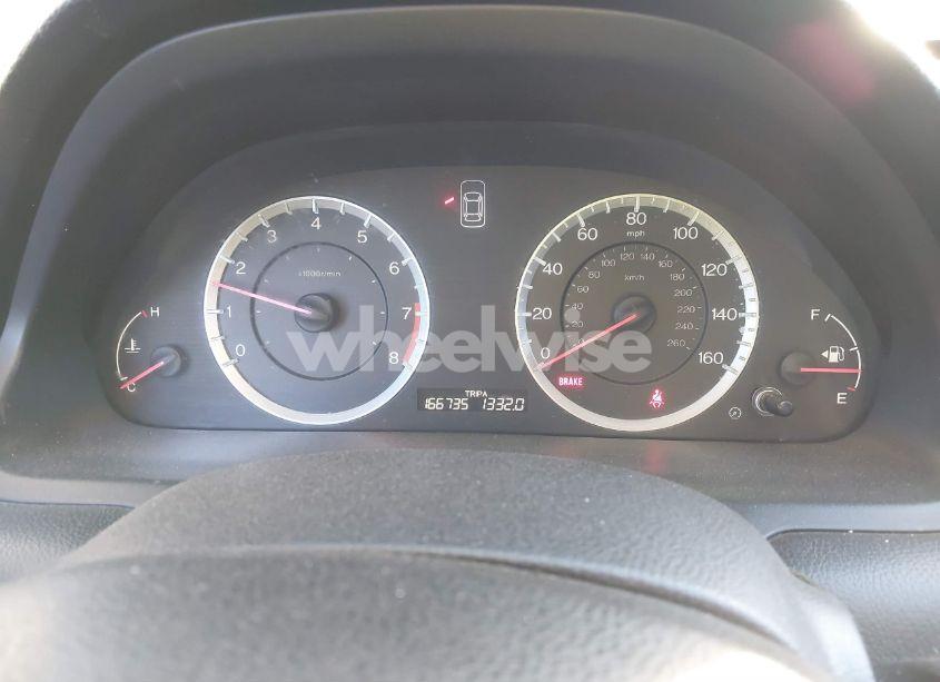 Photo 7 of 2011 Honda Accord 2.4 LX (VIN 1HGCP2E33BA066256)