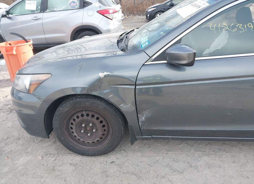 Photo 6 of 2012 Honda Accord SDN LX (VIN 1HGCP2E33CA128529)