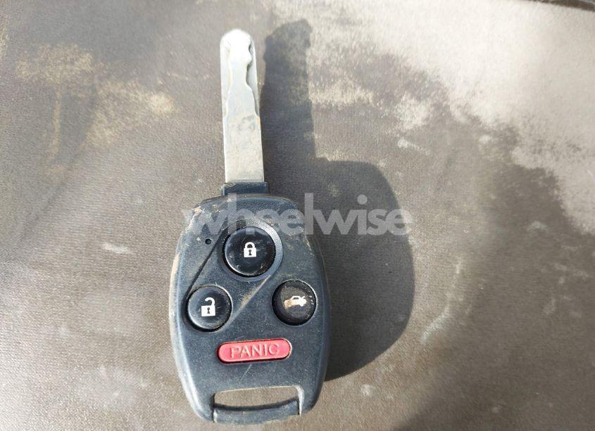 Photo 11 of 2010 Honda Accord 2.4 LX (VIN 1HGCP2E37AA039978)