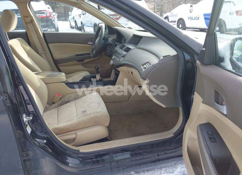 Photo 5 of 2010 Honda Accord 2.4 LX (VIN 1HGCP2E37AA039978)