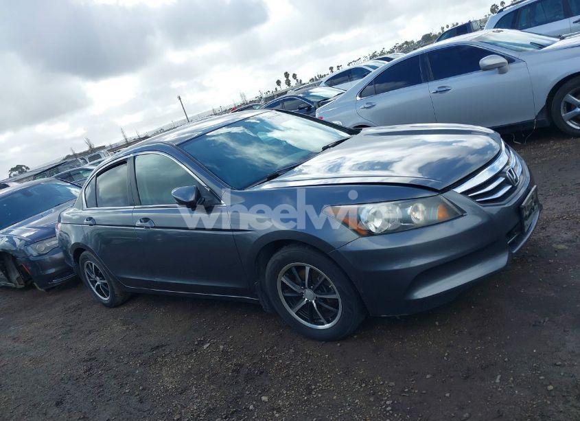 Photo 13 of 2012 Honda Accord 2.4 LX (VIN 1HGCP2E37CA111944)