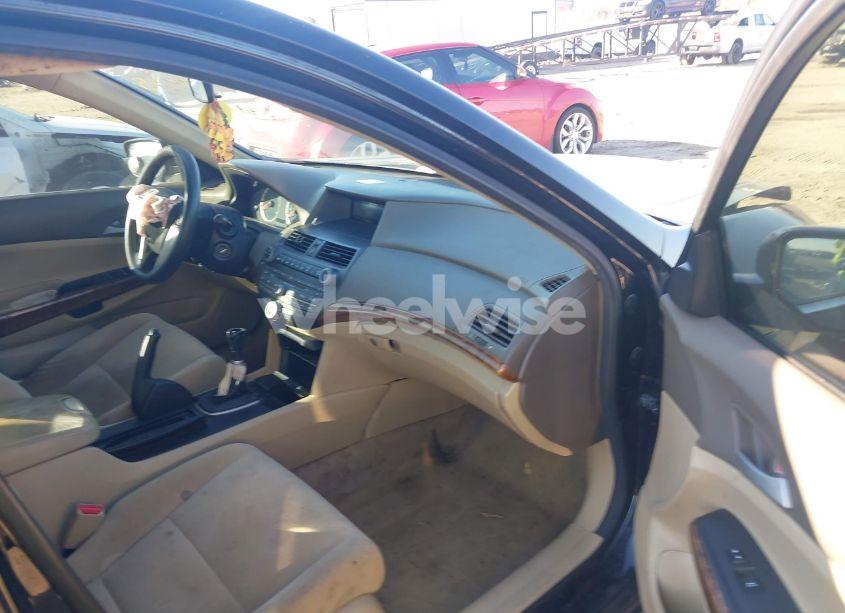 Photo 5 of 2010 Honda Accord 2.4 EX (VIN 1HGCP2E71AA085101)