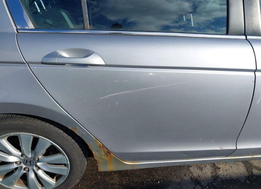 Photo 6 of 2011 Honda Accord 2.4 EX (VIN 1HGCP2E72BA060077)