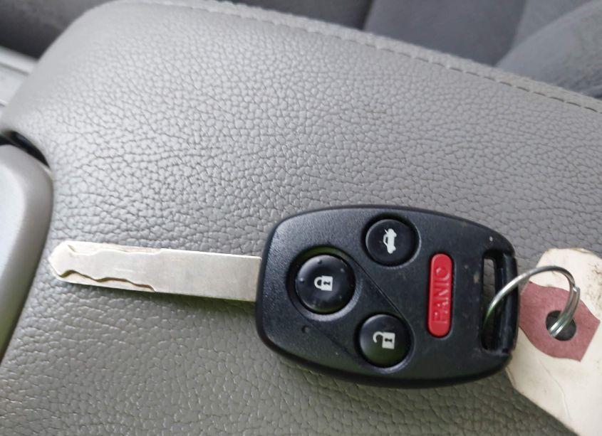 Photo 11 of 2011 Honda Accord 2.4 EX (VIN 1HGCP2E74BA034791)