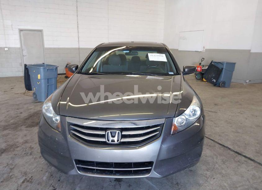 Photo 12 of 2011 Honda Accord 2.4 EX (VIN 1HGCP2E75BA107490)