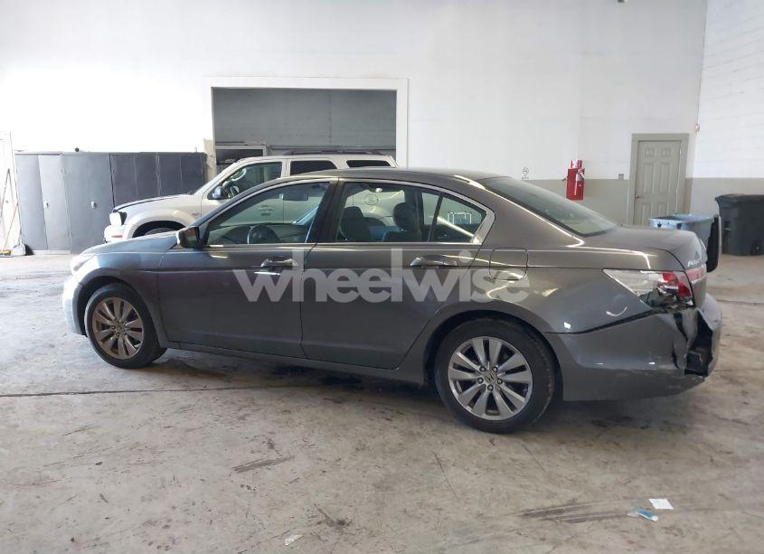 Photo 14 of 2011 Honda Accord 2.4 EX (VIN 1HGCP2E75BA107490)