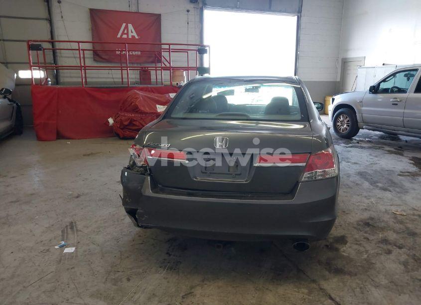 Photo 16 of 2011 Honda Accord 2.4 EX (VIN 1HGCP2E75BA107490)