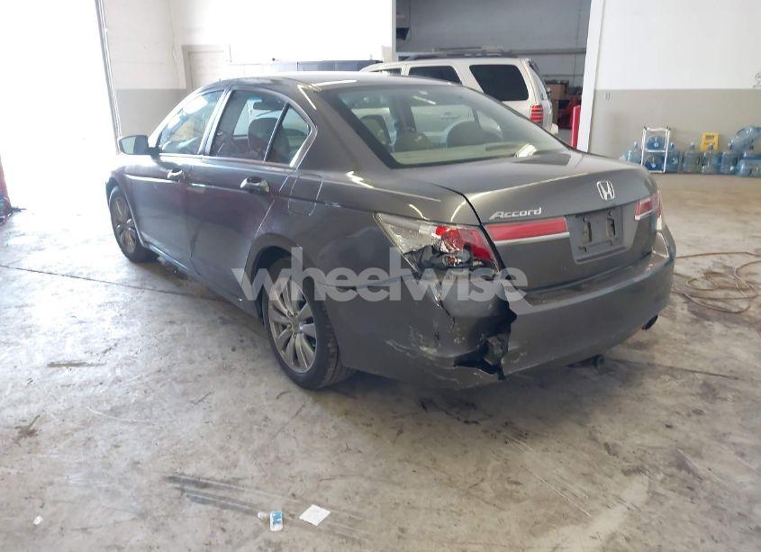 Photo 3 of 2011 Honda Accord 2.4 EX (VIN 1HGCP2E75BA107490)
