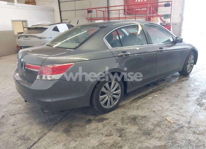 Photo 4 of 2011 Honda Accord 2.4 EX (VIN 1HGCP2E75BA107490)