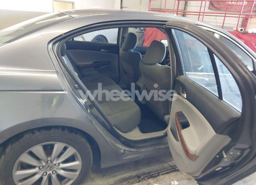 Photo 8 of 2011 Honda Accord 2.4 EX (VIN 1HGCP2E75BA107490)