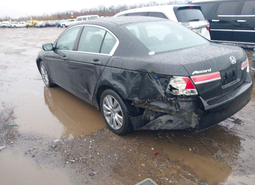 Photo 3 of 2012 Honda Accord SDN EX (VIN 1HGCP2E75CA028077)
