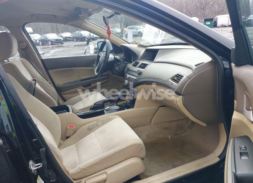 Photo 5 of 2010 Honda Accord 2.4 LX (VIN 1HGCP2F30AA054014)