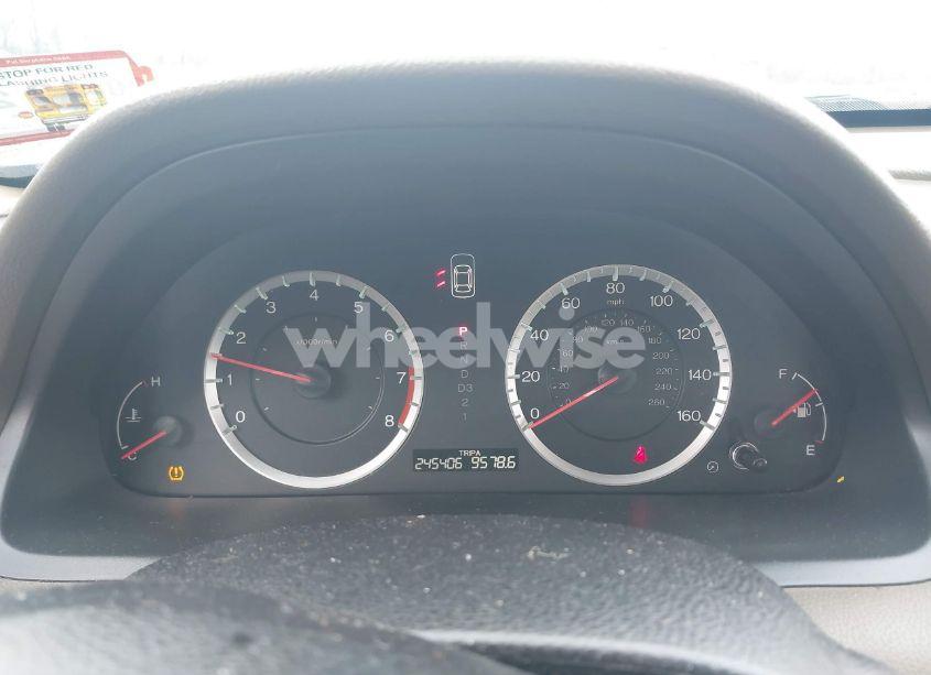 Photo 7 of 2010 Honda Accord 2.4 LX (VIN 1HGCP2F30AA054014)