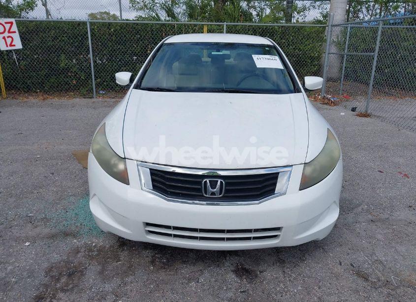 Photo 6 of 2010 Honda Accord 2.4 LX (VIN 1HGCP2F30AA071394)