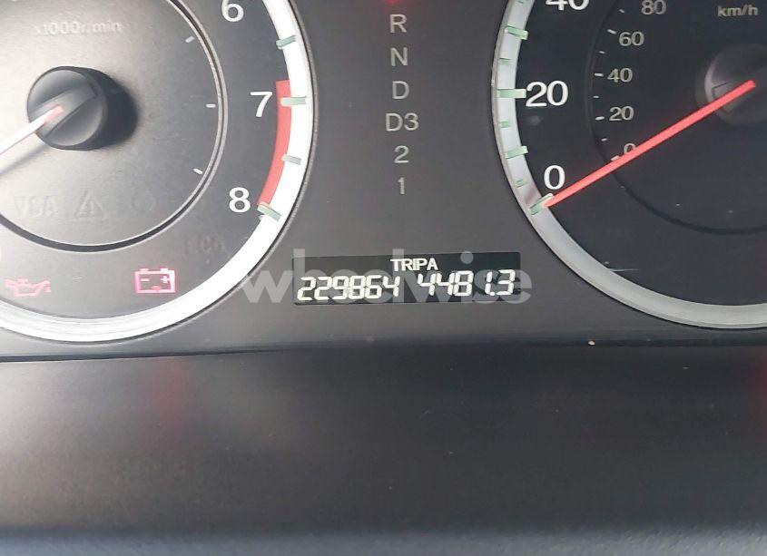 Photo 16 of 2010 Honda Accord 2.4 LX (VIN 1HGCP2F30AA105012)