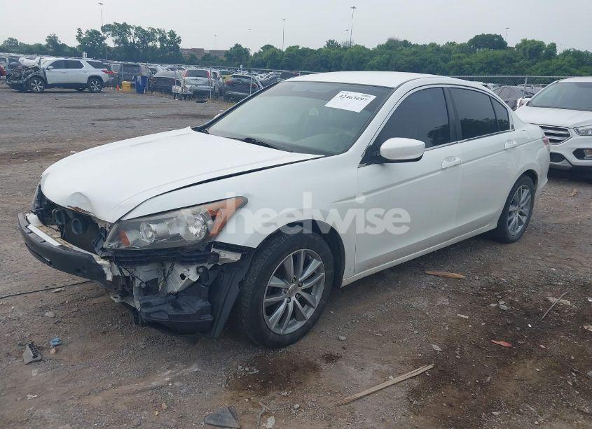 Photo 2 of 2010 Honda Accord 2.4 LX (VIN 1HGCP2F30AA109044)