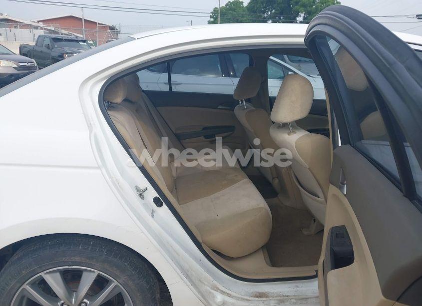 Photo 8 of 2010 Honda Accord 2.4 LX (VIN 1HGCP2F30AA109044)