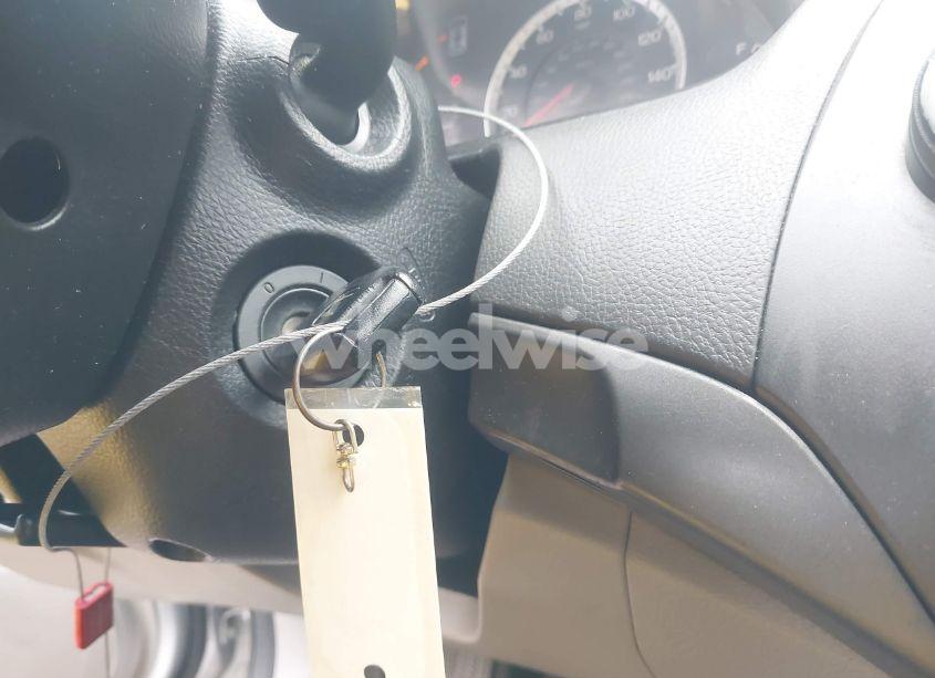 Photo 11 of 2010 Honda Accord 2.4 LX (VIN 1HGCP2F30AA147518)