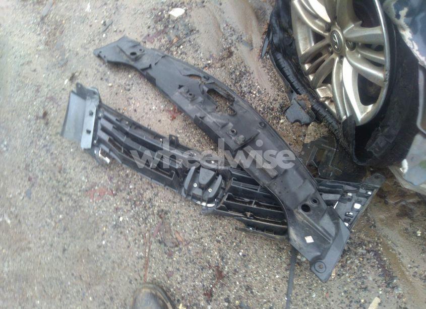 Photo 11 of 2010 Honda Accord 2.4 LX (VIN 1HGCP2F30AA147860)