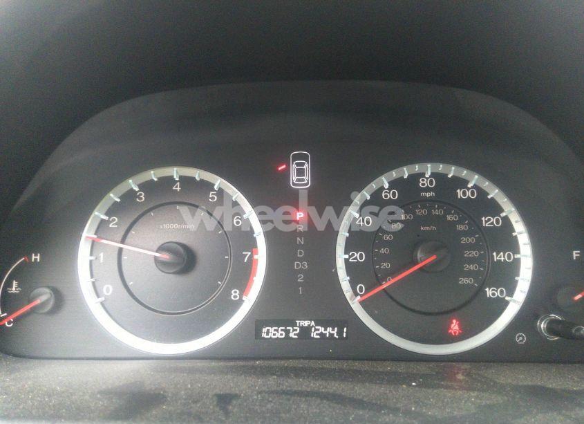 Photo 7 of 2010 Honda Accord 2.4 LX (VIN 1HGCP2F30AA147860)