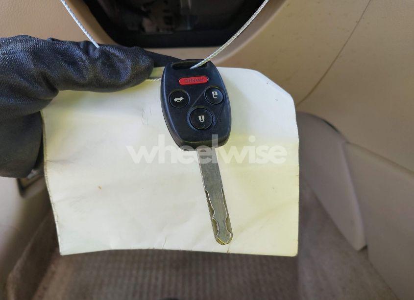 Photo 11 of 2010 Honda Accord 2.4 LX (VIN 1HGCP2F30AA148961)