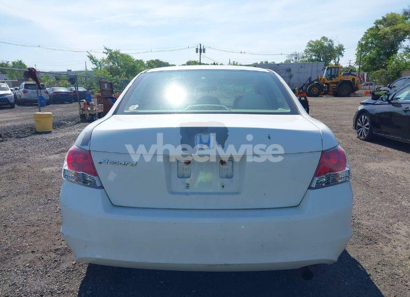 Photo 16 of 2010 Honda Accord 2.4 LX (VIN 1HGCP2F30AA148961)