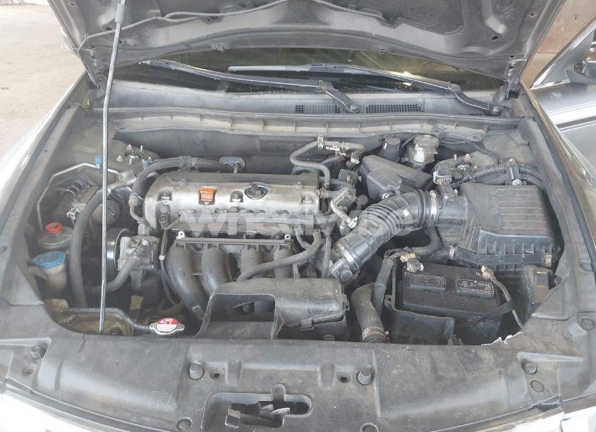 Photo 10 of 2010 Honda Accord 2.4 LX (VIN 1HGCP2F30AA175979)