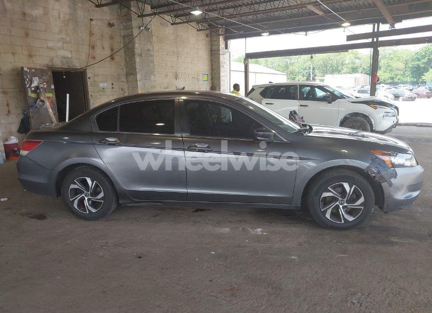 Photo 13 of 2010 Honda Accord 2.4 LX (VIN 1HGCP2F30AA175979)