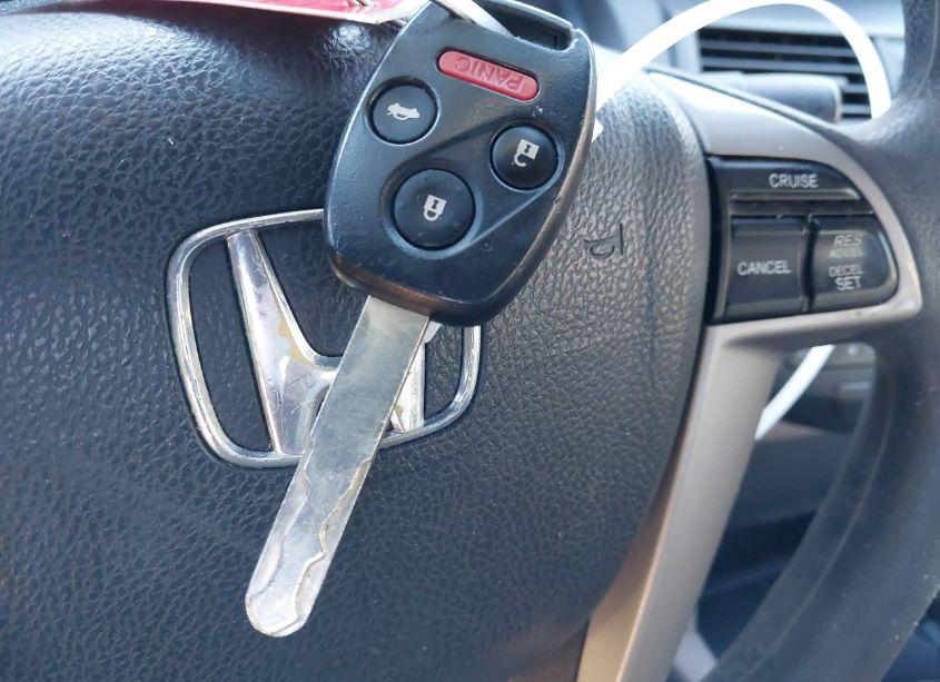 Photo 11 of 2010 Honda Accord 2.4 LX (VIN 1HGCP2F30AA192037)