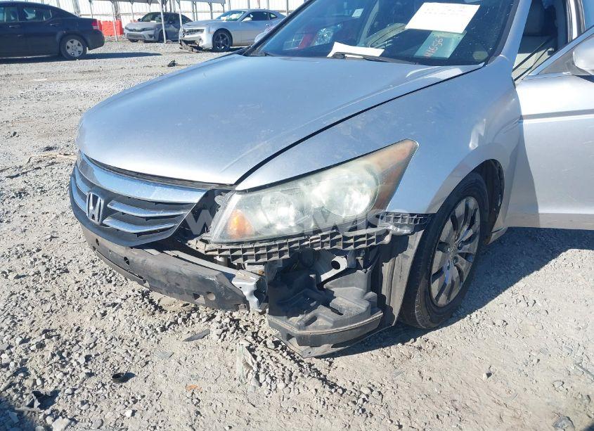 Photo 6 of 2011 Honda Accord 2.4 LX (VIN 1HGCP2F30BA018969)