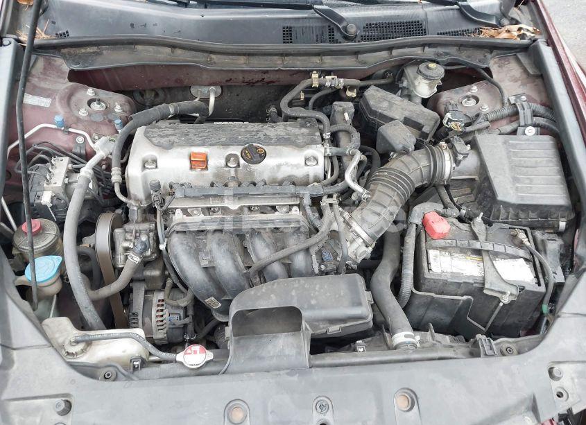 Photo 10 of 2011 Honda Accord 2.4 LX (VIN 1HGCP2F30BA019491)