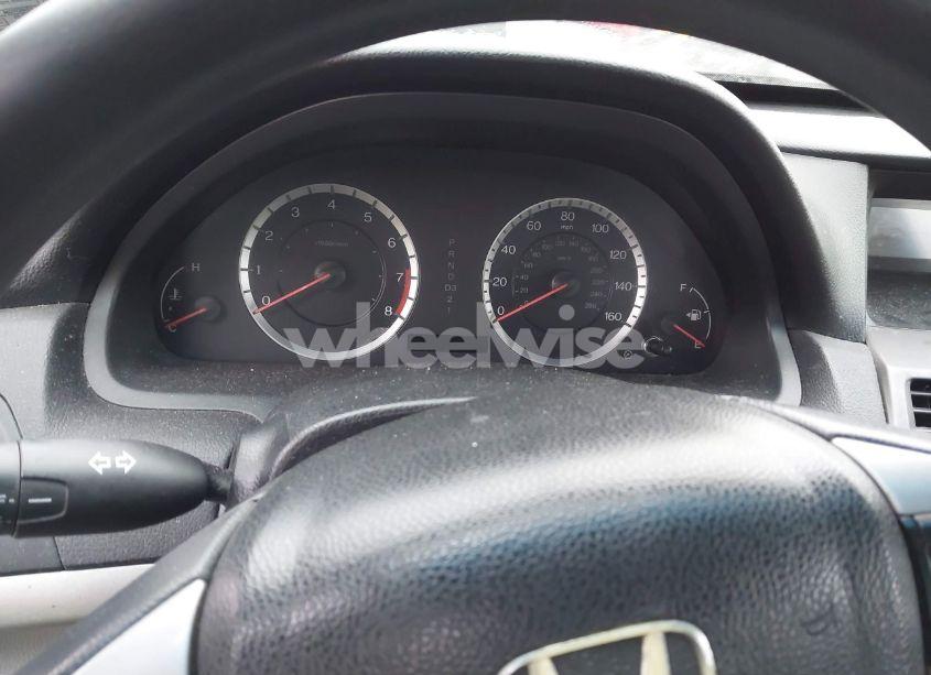 Photo 7 of 2011 Honda Accord 2.4 LX (VIN 1HGCP2F30BA036890)