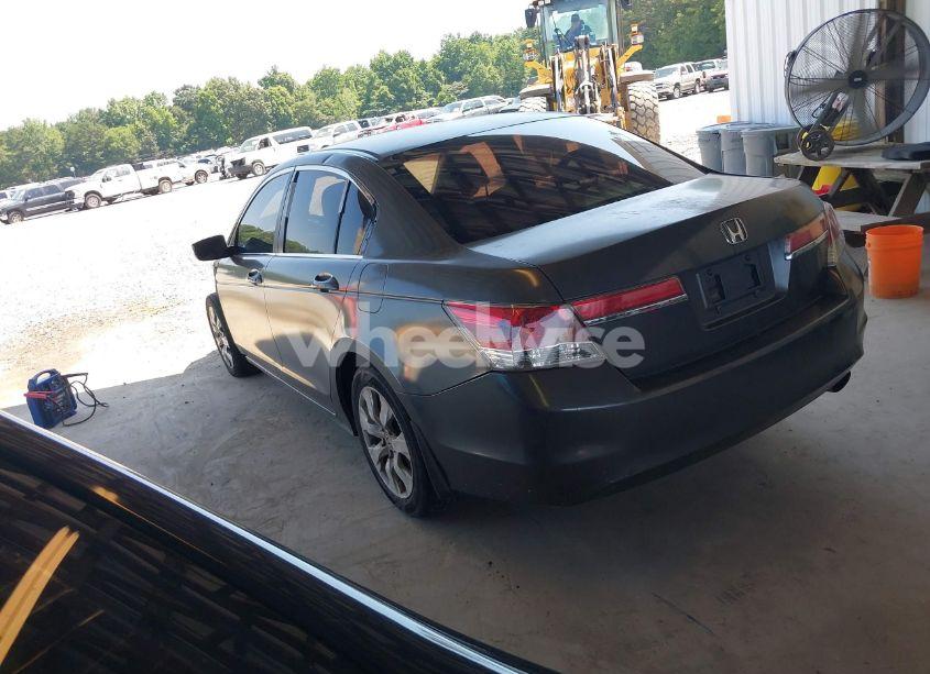 Photo 3 of 2011 Honda Accord 2.4 LX (VIN 1HGCP2F30BA104492)