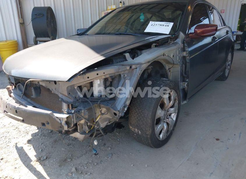 Photo 6 of 2011 Honda Accord 2.4 LX (VIN 1HGCP2F30BA104492)