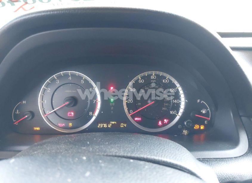 Photo 7 of 2011 Honda Accord 2.4 LX (VIN 1HGCP2F30BA104492)