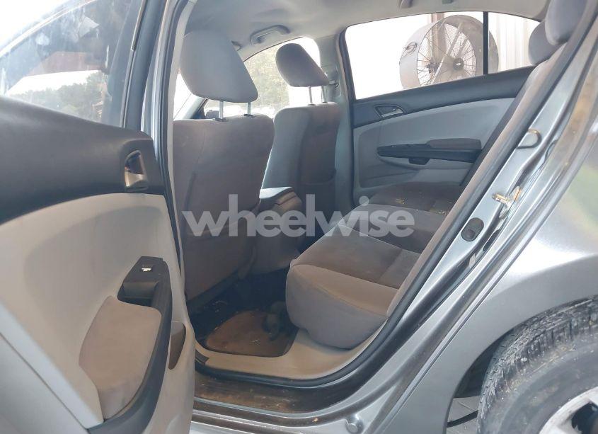 Photo 8 of 2011 Honda Accord 2.4 LX (VIN 1HGCP2F30BA104492)