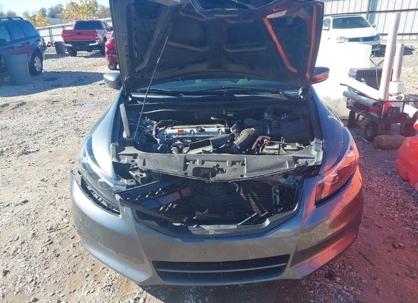 Photo 10 of 2011 Honda Accord 2.4 LX (VIN 1HGCP2F30BA130686)