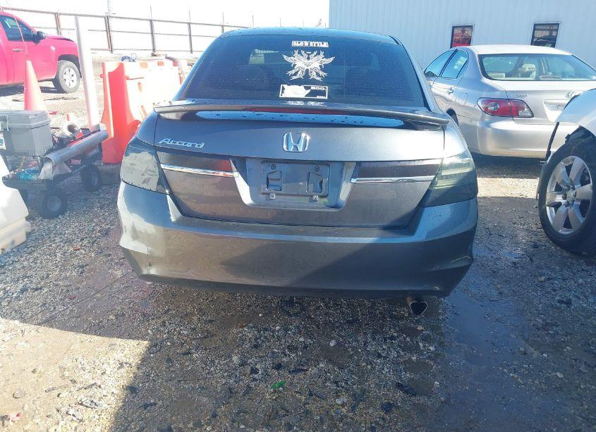 Photo 16 of 2011 Honda Accord 2.4 LX (VIN 1HGCP2F30BA130686)
