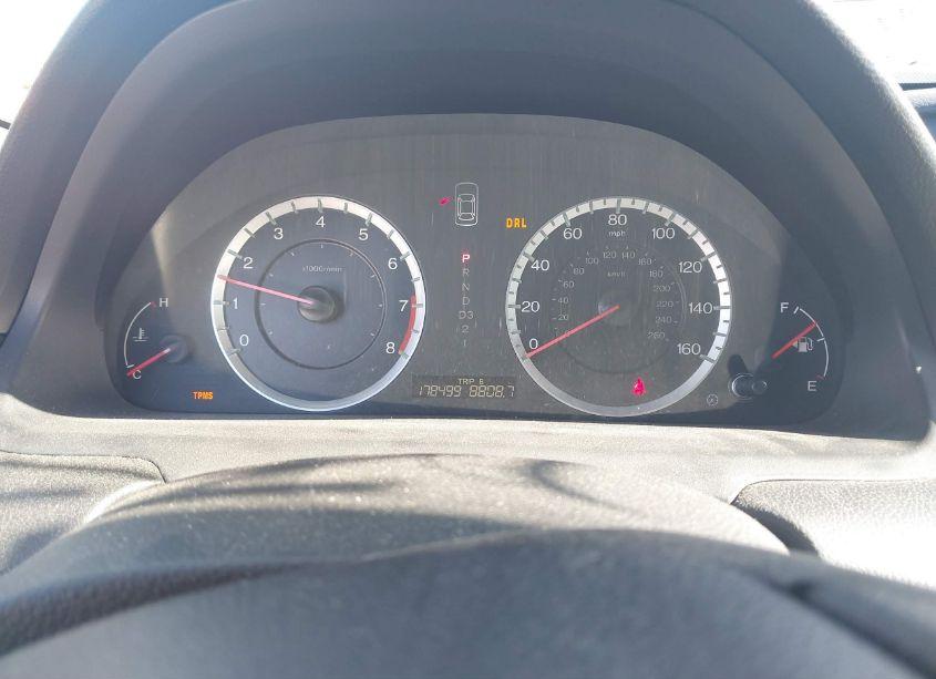 Photo 7 of 2011 Honda Accord 2.4 LX (VIN 1HGCP2F30BA130686)