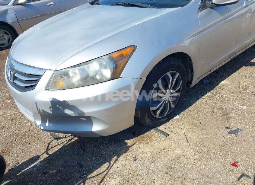 Photo 6 of 2012 Honda Accord 2.4 LX (VIN 1HGCP2F30CA200981)