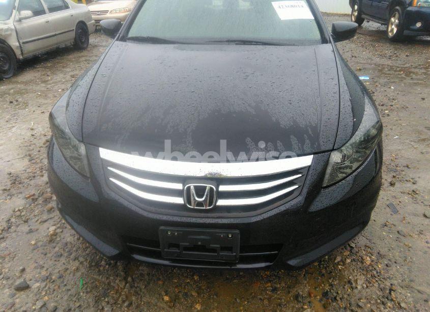 Photo 12 of 2012 Honda Accord 2.4 LX (VIN 1HGCP2F30CA218011)