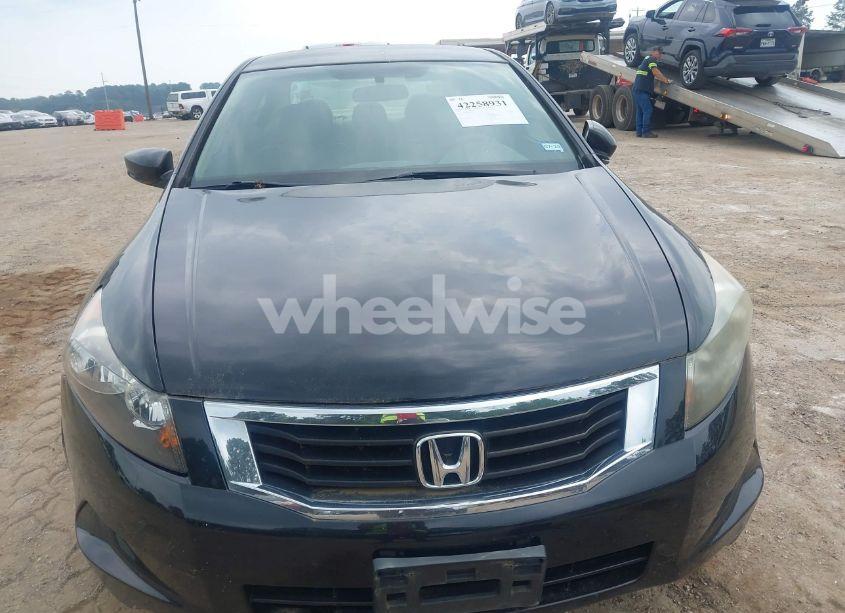 Photo 6 of 2010 Honda Accord 2.4 LX (VIN 1HGCP2F31AA008515)