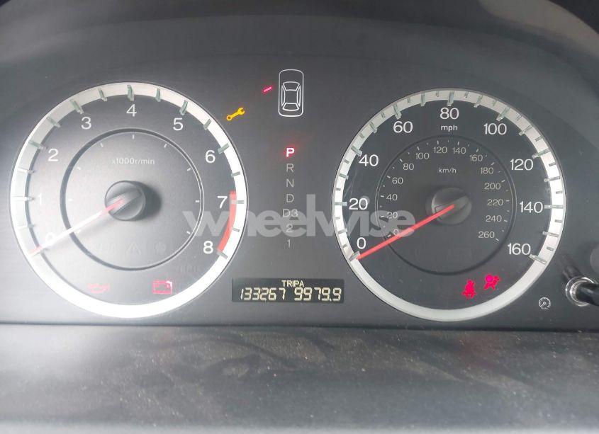 Photo 7 of 2010 Honda Accord 2.4 LX (VIN 1HGCP2F31AA008515)