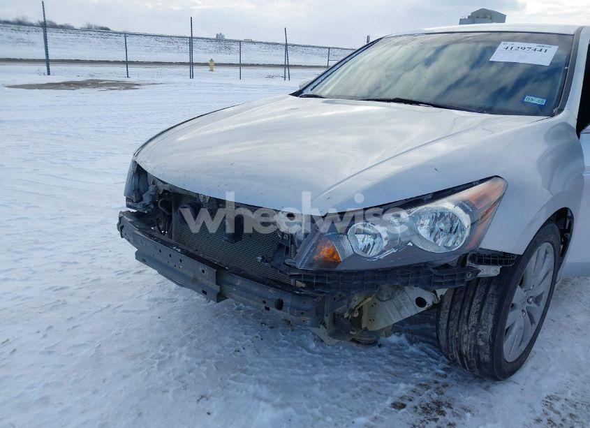 Photo 6 of 2010 Honda Accord 2.4 LX (VIN 1HGCP2F31AA043958)