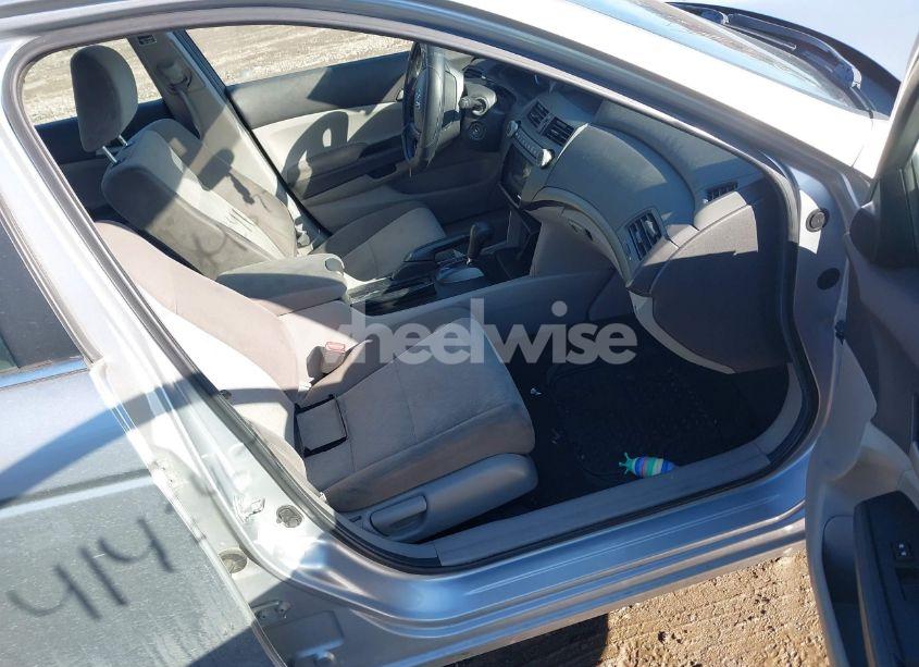 Photo 5 of 2010 Honda Accord 2.4 LX (VIN 1HGCP2F31AA069539)