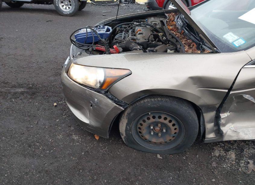 Photo 12 of 2010 Honda Accord 2.4 LX (VIN 1HGCP2F31AA099754)