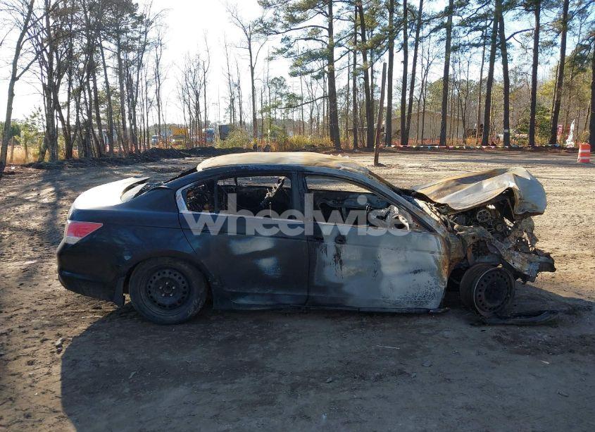 Photo 12 of 2010 Honda Accord 2.4 LX (VIN 1HGCP2F31AA109117)